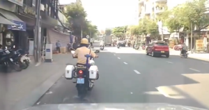 CSGT TPHCM mở đường, đưa sản phụ chuyển dạ nguy cấp đến bệnh viện an toàn