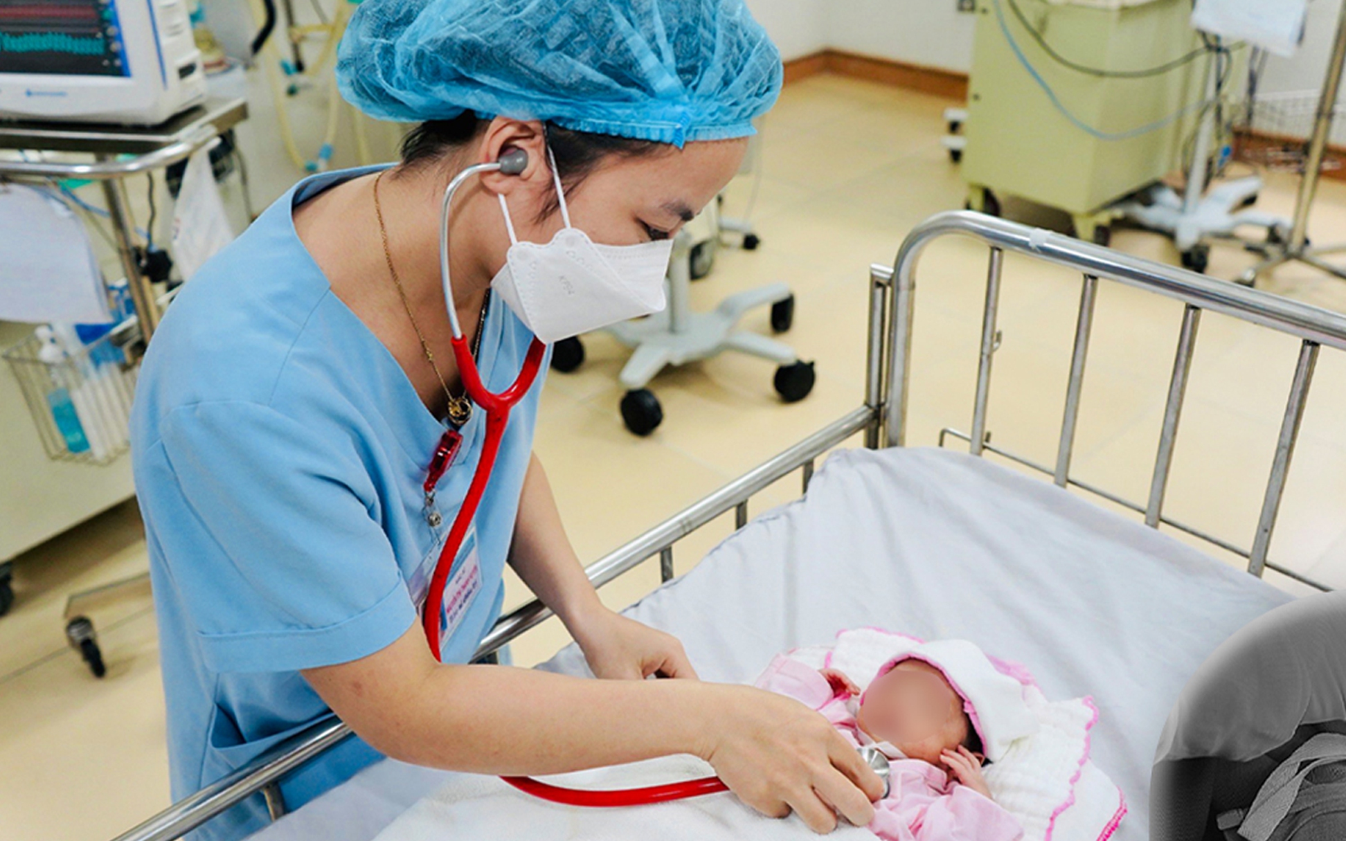 Cấp cứu kịp thời ca rau bong non, mẹ tròn con vuông- Ảnh 2.