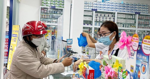 Bộ Y tế yêu cầu công khai giá thuốc và dịch vụ y tế, ngăn đầu cơ, găm hàng