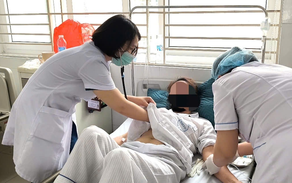 Bệnh nhân ung thư gan tiên lượng sống không quá 9 tháng vẫn kiên cường điều trị sau 3 năm- Ảnh 1.