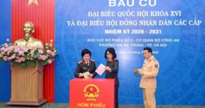 Kết thúc bầu cử: 99,38% cử tri cả nước đi bỏ phiếu