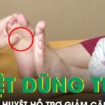 Hướng dẫn cách bấm huyệt dũng tuyền giảm căng thẳng