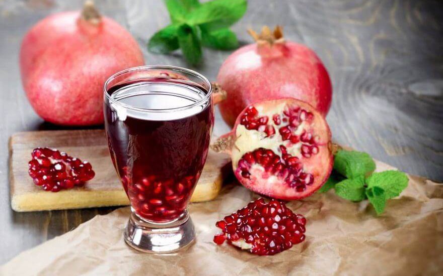 6 lợi ích tiềm năng của nước ép lựu ít người biết