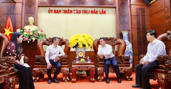 Đoàn công tác Bộ Y tế khảo sát hoạt động y tế cơ sở tại Đắk Lắk