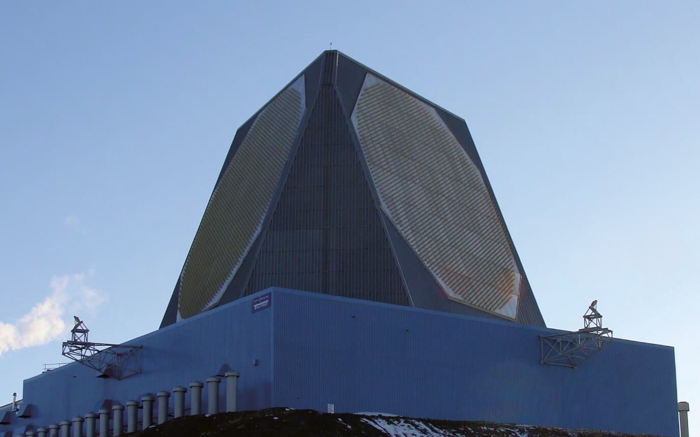 Iran phá hủy radar đắt nhất thế giới của Mỹ