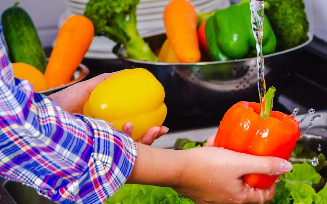 7 sai lầm khi rửa rau, củ gây hại sức khoẻ- Ảnh 3.