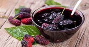 Cách dưỡng trắng da từ quả dâu tằm