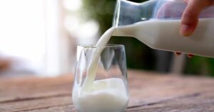 Uống nhiều sữa có tốt cho việc tăng cơ?