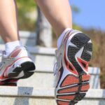 Đi cầu thang bộ mỗi ngày có đủ để giảm cân?