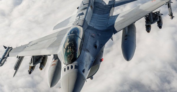 Bahrain dùng tiêm kích F-16 Block 70 khai hỏa bắn hạ UAV Iran