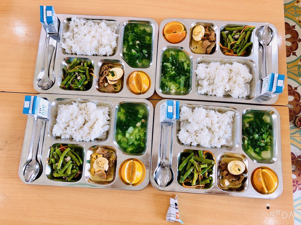 4 nhóm dưỡng chất thiết yếu để trẻ phát triển khỏe mạnh- Ảnh 2.