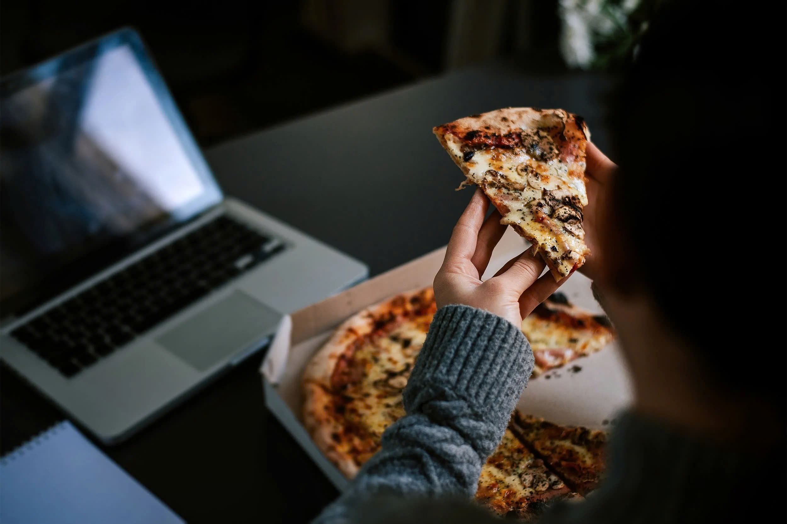 Đói trước khi ngủ, nên ăn hay nên nhịn?- Ảnh 3. Đói trước khi ngủ, nên ăn hay nên nhịn?- Ảnh 3.
