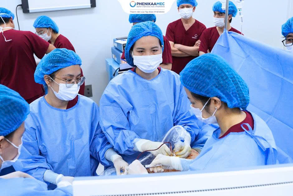 Nhiều sản phụ vượt hàng nghìn km tìm cơ hội giữ con tại Trung tâm Y học bào thai PhenikaaMec- Ảnh 2. Nhiều sản phụ vượt hàng nghìn km tìm cơ hội giữ con tại Trung tâm Y học bào thai PhenikaaMec- Ảnh 2.