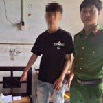 Cướp giật tiền trên tay cụ ông 72 tuổi, thanh niên 18 tuổi bị bắt sau hơn 12 giờ gây án