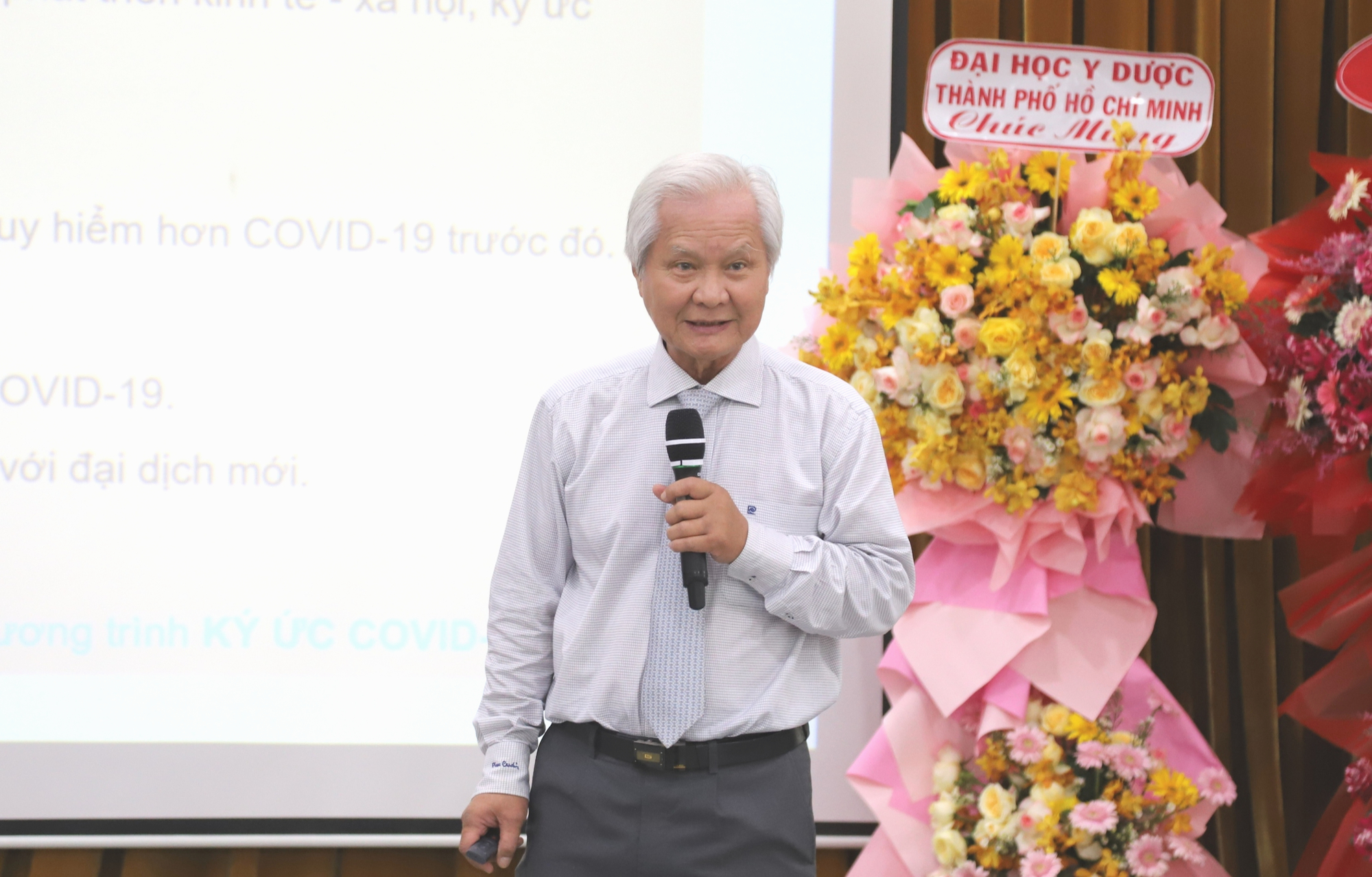 TPHCM khởi động chương trình 'Ký ức COVID-19', xây dựng dữ liệu sẵn sàng ứng phó đại dịch tương lai- Ảnh 1. TPHCM khởi động chương trình 'Ký ức COVID-19', xây dựng dữ liệu sẵn sàng ứng phó đại dịch tương lai- Ảnh 1.