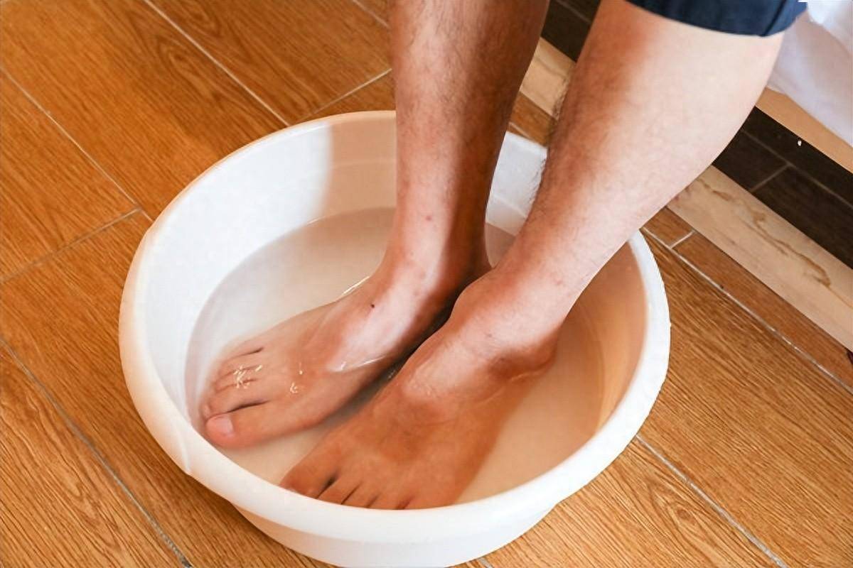 Chữa mất ngủ bằng những thứ dễ kiếm đem lại hiệu quả cao, bạn đã biết chưa?- Ảnh 1. Chữa mất ngủ bằng những thứ dễ kiếm đem lại hiệu quả cao, bạn đã biết chưa?- Ảnh 1.