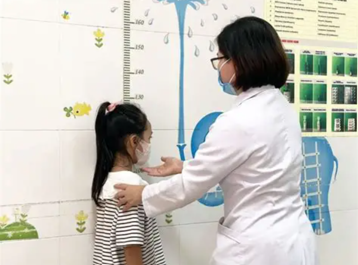 Trẻ dậy thì muộn có ảnh hưởng gì?- Ảnh 3. Trẻ dậy thì muộn có ảnh hưởng gì?- Ảnh 3.