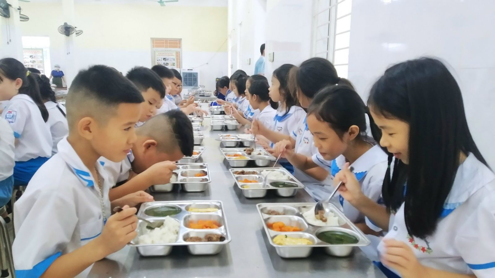 Bữa ăn hợp lý trong ngày thi – nên và không nên- Ảnh 1.