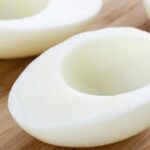 Chỉ ăn lòng trắng trứng gà để giảm béo – đúng hay sai?