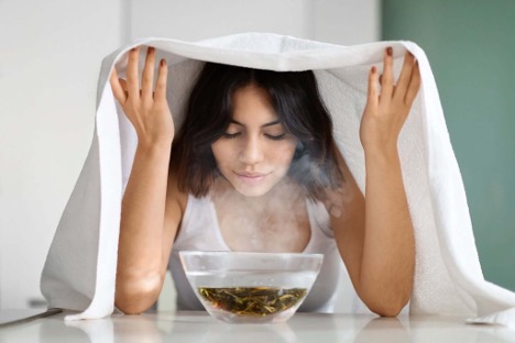 5 tác dụng của việc xông hơi ngải cứu cho da mặt- Ảnh 2. 5 tác dụng của việc xông hơi ngải cứu cho da mặt- Ảnh 2.