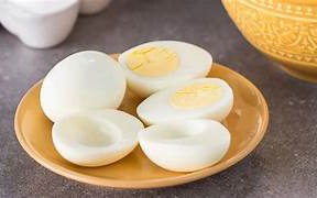 Bữa sáng với lòng trắng trứng gà và sữa giúp giữ dáng hiệu quả- Ảnh 2. Ăn lòng đỏ hay lòng trắng trứng gà giúp giảm béo tốt hơn?