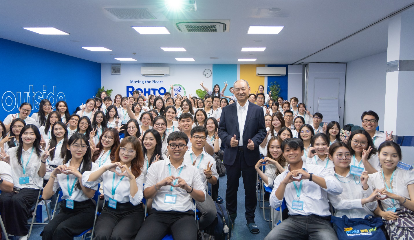 Rohto-Mentholatum Việt Nam 2026: Đồng hành, truyền cảm hứng cho các tài năng trẻ trong hành trình 30 năm rực rỡ- Ảnh 1. Rohto-Mentholatum Việt Nam 2026: Đồng hành, truyền cảm hứng cho các tài năng trẻ trong hành trình 30 năm rực rỡ- Ảnh 1.