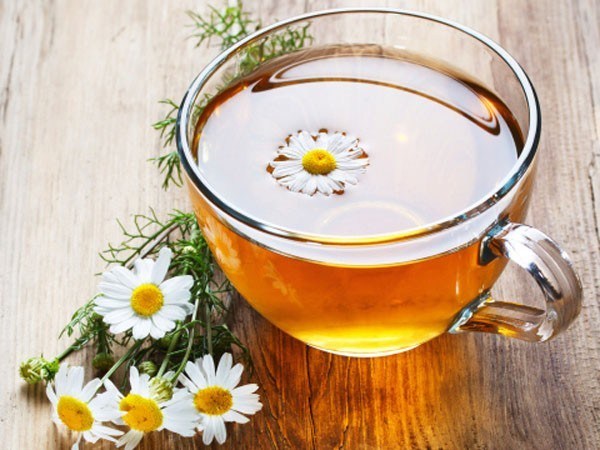 6 loại trà thảo dược dễ làm tại nhà giúp mát gan, ngủ ngon- Ảnh 1.
