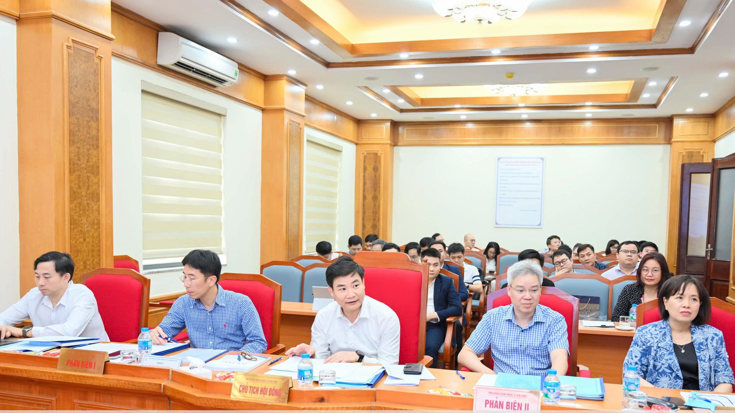 Trường Đại học Y Hà Nội hướng tới mục tiêu 1.000 nghiên cứu sinh gắn với chuẩn mực công bố quốc tế- Ảnh 5. Trường Đại học Y Hà Nội hướng tới mục tiêu 1.000 nghiên cứu sinh gắn với chuẩn mực công bố quốc tế- Ảnh 5.