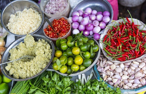 Bỏ gia vị chế biến sẵn để dùng muối hạt: Thói quen này có lợi hơn không?- Ảnh 3.