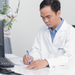BSCKI Phan Minh Tuấn: Điều trị bệnh vẩy nến cần chiến lược theo dõi dài hạn