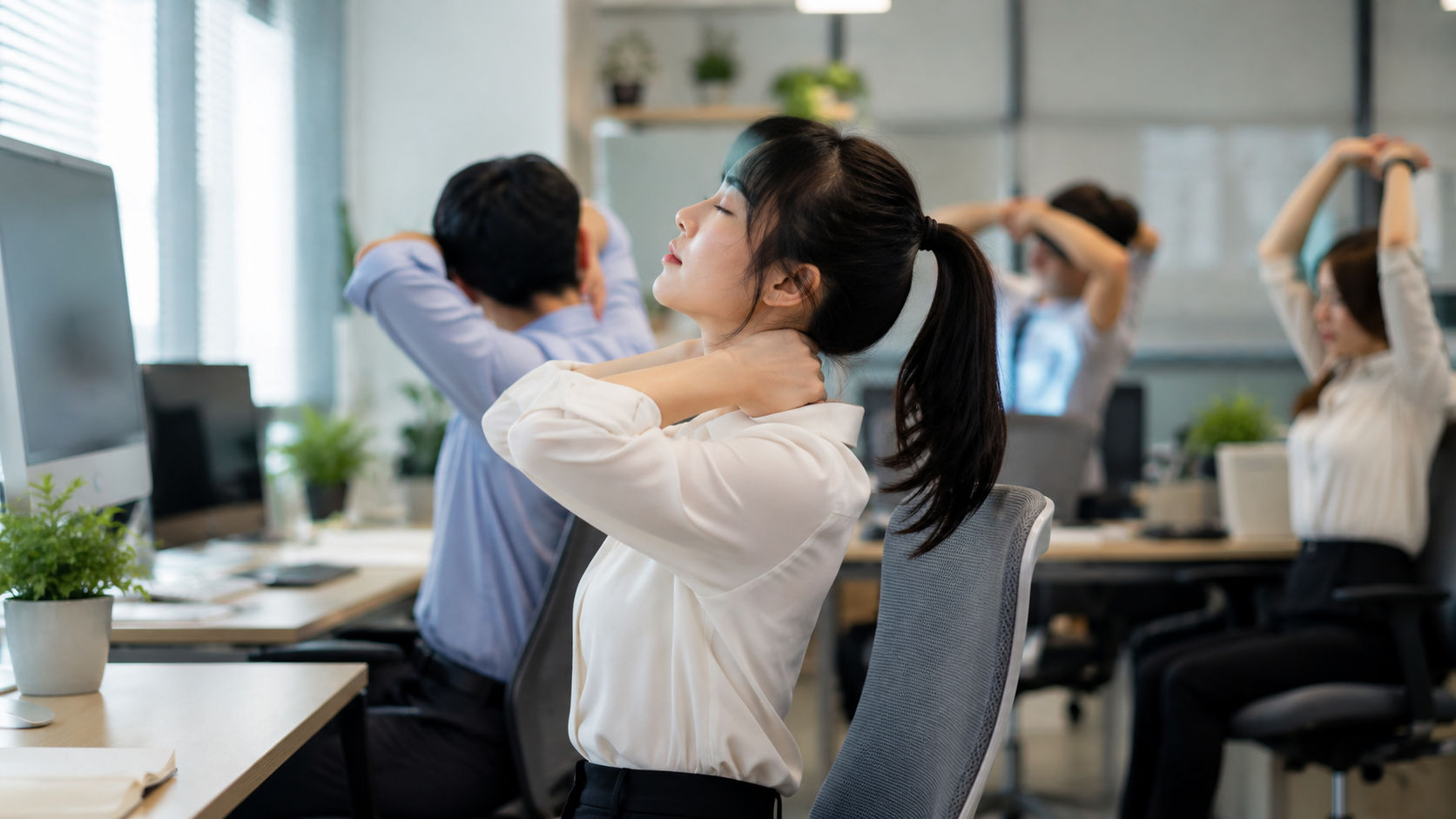 Các biện pháp giúp giảm đau vai gáy cho dân văn phòng- Ảnh 2. Các biện pháp giúp giảm đau vai gáy cho dân văn phòng- Ảnh 2.