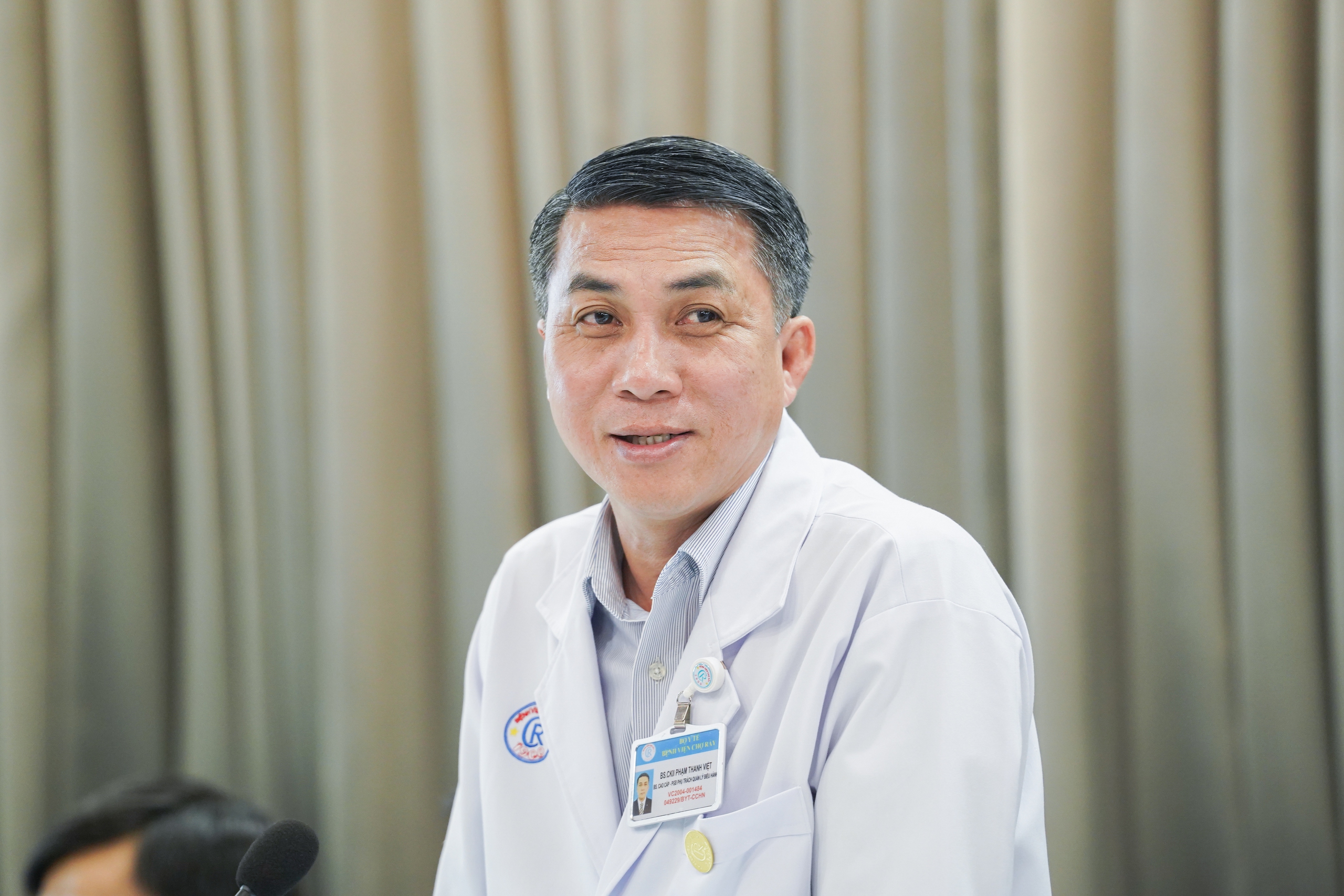 BSCKII Phạm Thanh Việt giữ chức Giám đốc Bệnh viện Chợ Rẫy- Ảnh 1. BSCKII Phạm Thanh Việt giữ chức Giám đốc Bệnh viện Chợ Rẫy- Ảnh 1.