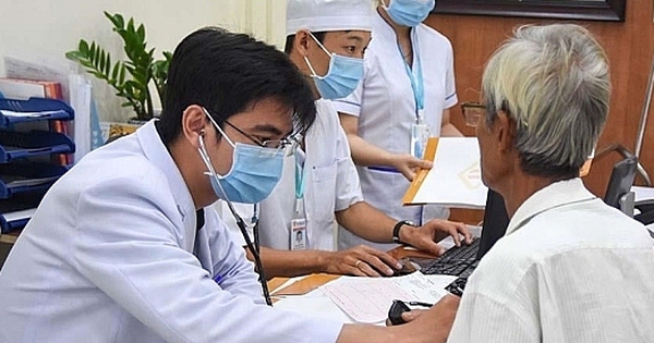 Từ 01/7, Bộ Y tế sẽ không cấp giấy phép và chứng chỉ hành nghề khám bệnh, chữa bệnh