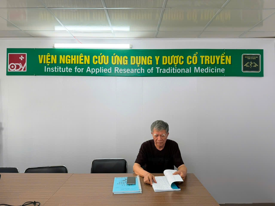 'Cẩm nang chăm sóc sức khoẻ gia đình' – Đưa tinh hoa Y học cổ truyền Việt Nam đến gần hơn với cộng đồng- Ảnh 3.