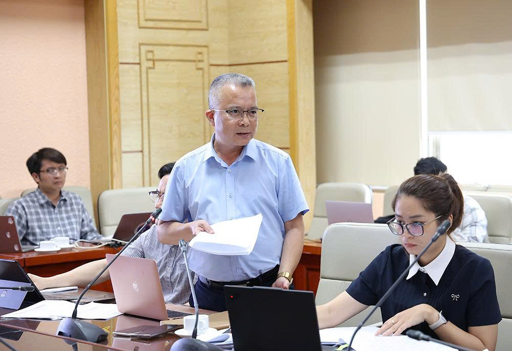 Bộ Y tế thúc đẩy hoàn thiện quy định mới về tiêm chủng, dự kiến phân cấp mạnh cho địa phương - Ảnh 6. Bộ Y tế thúc đẩy hoàn thiện quy định mới về tiêm chủng, dự kiến phân cấp mạnh cho địa phương - Ảnh 6.