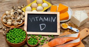 2 loại vitamin rất dễ bị thiếu ở người cao tuổi, cần chú ý bổ sung
