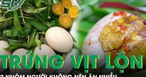 2 nhóm người không nên ăn nhiều trứng vịt lộn