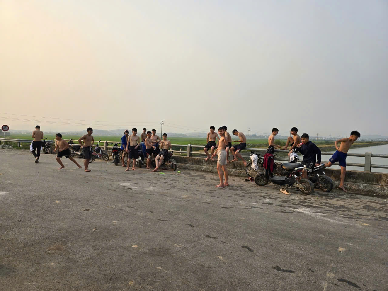 Báo động gia tăng tai nạn đuối nước ở trẻ em trước thềm nghỉ hè- Ảnh 3.