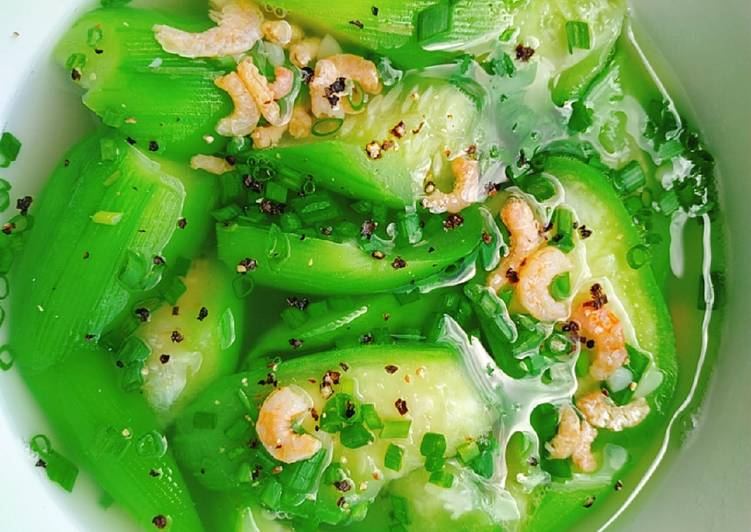 canh-muop-nau-tom-kho-688656-1779859220594362831788 Đông y chỉ cách giải nhiệt mà không làm cơ thể mất sức- Ảnh 2.