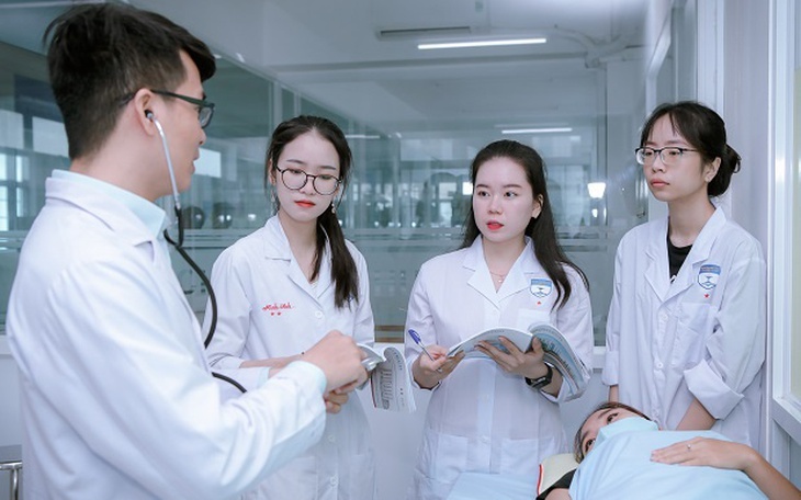 Viên chức ngạch kỹ thuật viên muốn chuyển sang chức danh
Dinh dưỡng hạng IV cần điều kiện gì?- Ảnh 2.