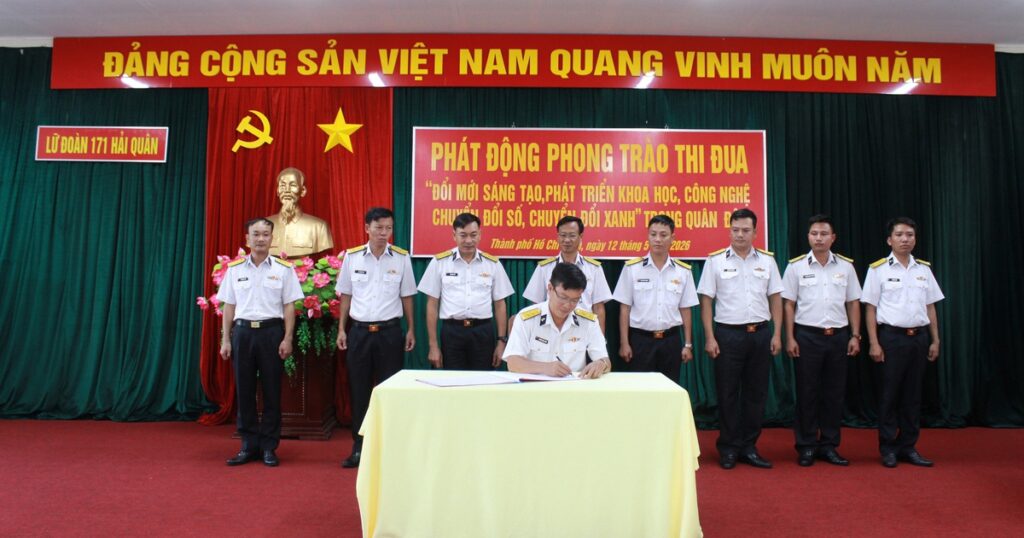 Phát động chuyển đổi số, chuyển đổi xanh ở Lữ đoàn 171
