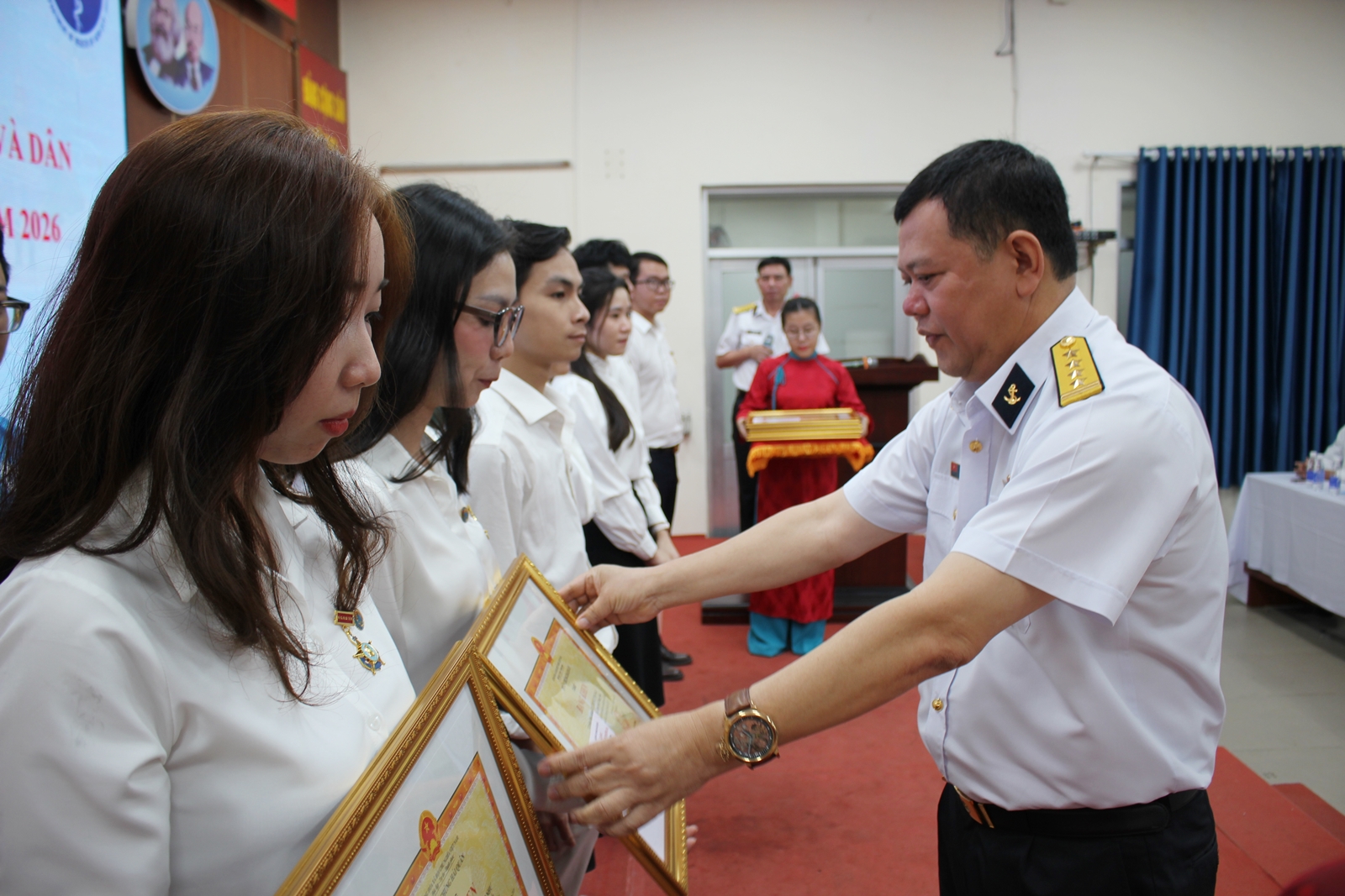img3634-1776910052702130645760 Trường Sa trong trái tim thầy thuốc: Giữ bình yên từ những điều giản dị- Ảnh 4.