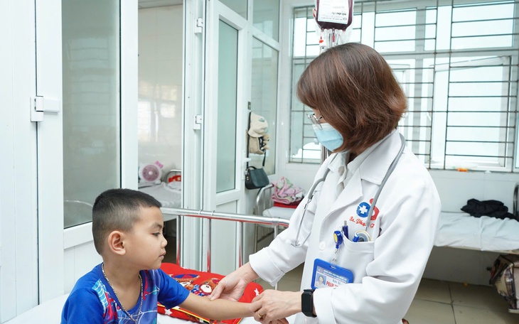 Thêm cơ hội điều trị chuyên sâu cho bệnh nhân Thalassemia tại Nghệ An- Ảnh 4.