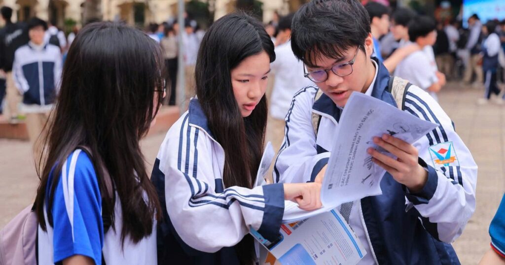 Các nhóm ngành được miễn 100% học phí