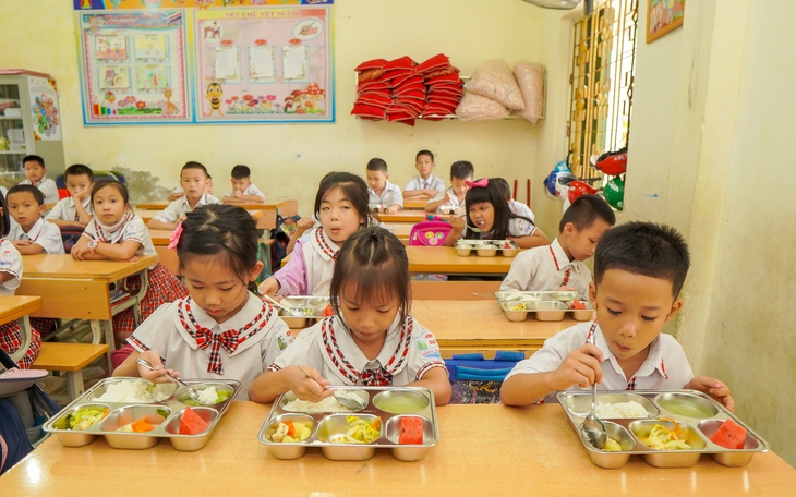 Ăn quá nhiều muối: 'Kẻ giết người thầm lặng' trong bữa ăn hằng ngày- Ảnh 2.