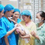 Hành trình 86 ngày nuôi sống bé sơ sinh non tháng của y bác sĩ ở Quảng Ninh
