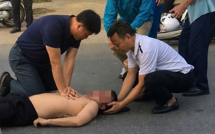 Mang thai 31 tuần mới biết, cô gái 20 tuổi mua thuốc tự phá thai tại nhà khiến mẹ và con nguy kịch- Ảnh 2.
