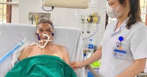 Cứu sống người đàn ông 69 tuổi đuối nước nguy kịch