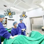 Vinmec Hạ Long cứu cụ ông 89 tuổi thoát nguy cơ suy thận bằng nội soi ít xâm lấn