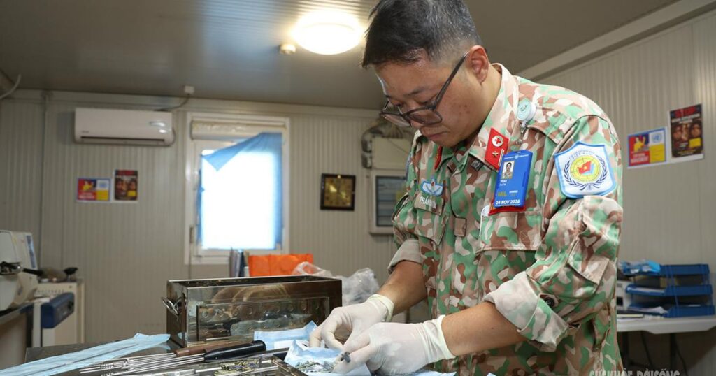 Bác sĩ Việt Nam phẫu thuật thành công ca chấn thương phức tạp tại Nam Sudan